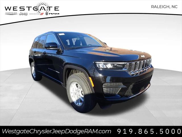 2025 Jeep Grand Cherokee GRAND CHEROKEE LAREDO 4X2