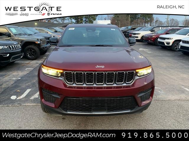 2025 Jeep Grand Cherokee GRAND CHEROKEE LAREDO 4X4