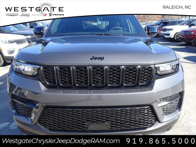 2025 Jeep Grand Cherokee GRAND CHEROKEE ALTITUDE 4X4