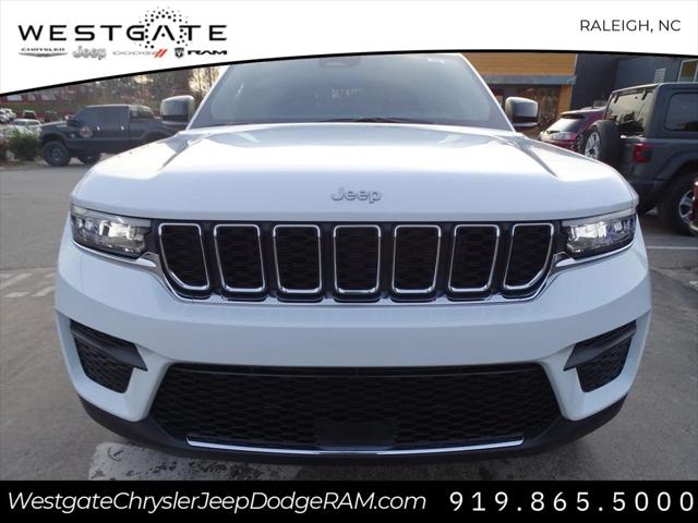 2025 Jeep Grand Cherokee GRAND CHEROKEE LAREDO 4X4