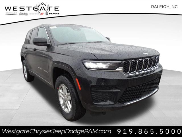 2025 Jeep Grand Cherokee GRAND CHEROKEE LAREDO 4X4