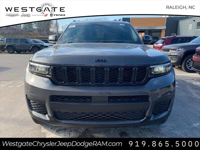 2025 Jeep Grand Cherokee GRAND CHEROKEE L ALTITUDE X 4X4