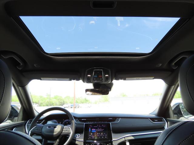 2025 Jeep Grand Cherokee GRAND CHEROKEE L ALTITUDE X 4X2