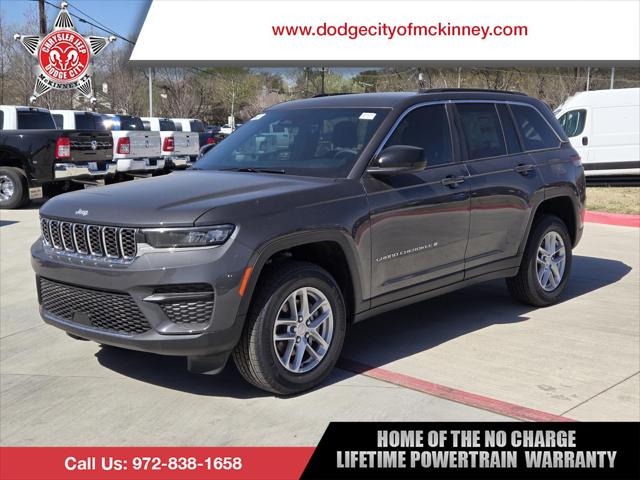 2025 Jeep Grand Cherokee GRAND CHEROKEE LAREDO X 4X2