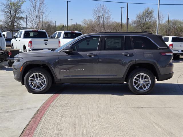 2025 Jeep Grand Cherokee GRAND CHEROKEE LAREDO X 4X2