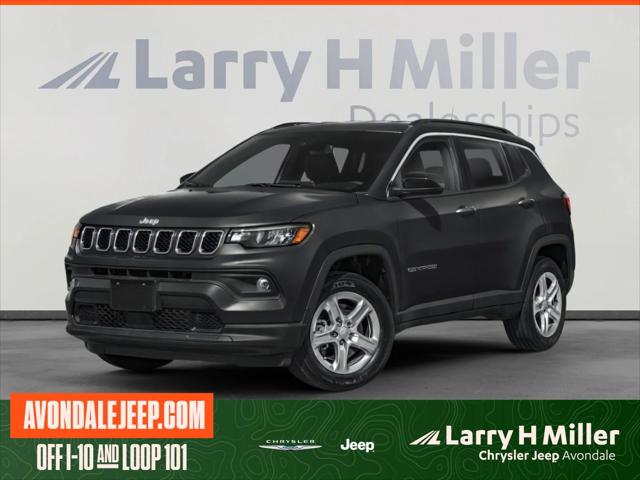 2025 Jeep Compass COMPASS LATITUDE 4X4