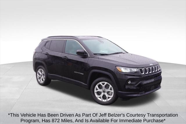 2025 Jeep Compass COMPASS LATITUDE 4X4
