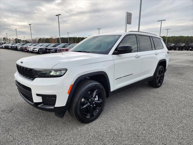 2025 Jeep Grand Cherokee GRAND CHEROKEE L ALTITUDE X 4X2