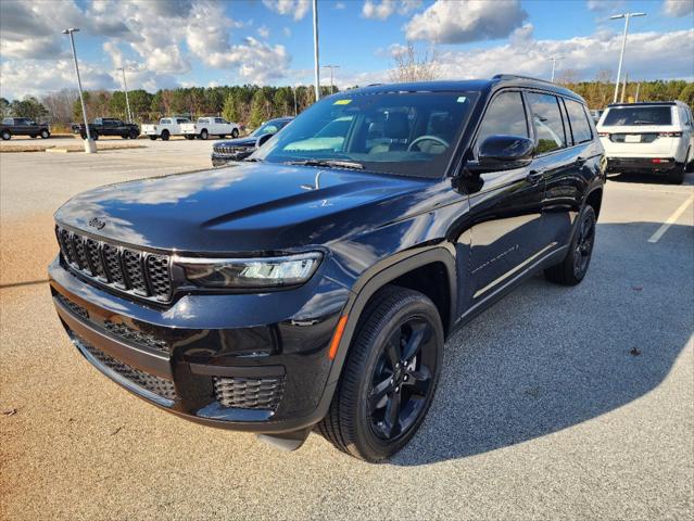 2025 Jeep Grand Cherokee GRAND CHEROKEE L ALTITUDE X 4X2