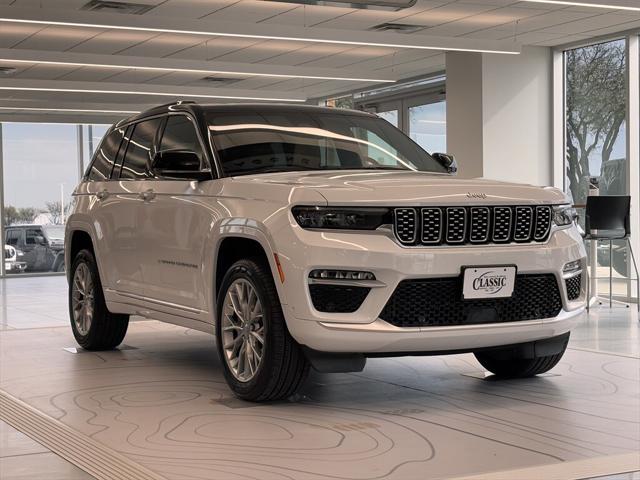 2025 Jeep Grand Cherokee GRAND CHEROKEE SUMMIT 4X4