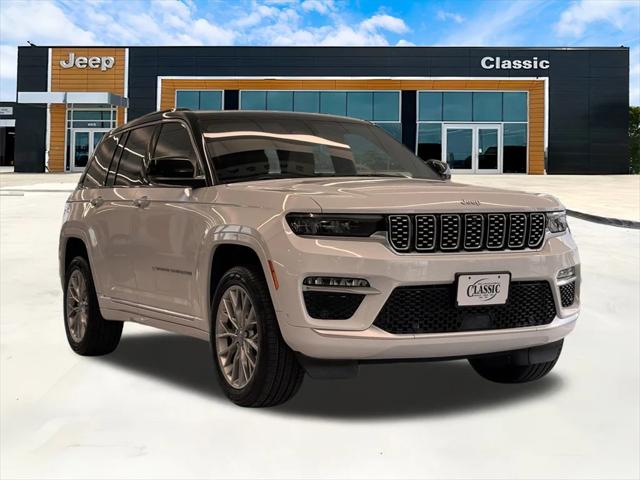 2025 Jeep Grand Cherokee GRAND CHEROKEE SUMMIT 4X4
