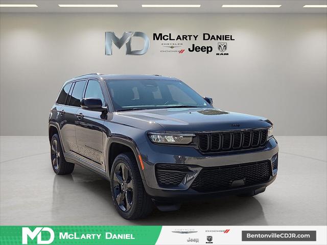2025 Jeep Grand Cherokee GRAND CHEROKEE ALTITUDE X 4X4