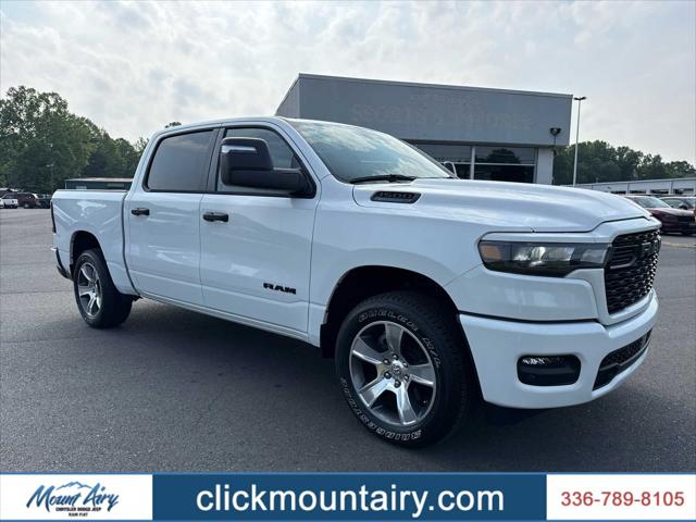 2025 RAM Ram 1500 RAM 1500 TRADESMAN CREW CAB 4X4 57 BOX