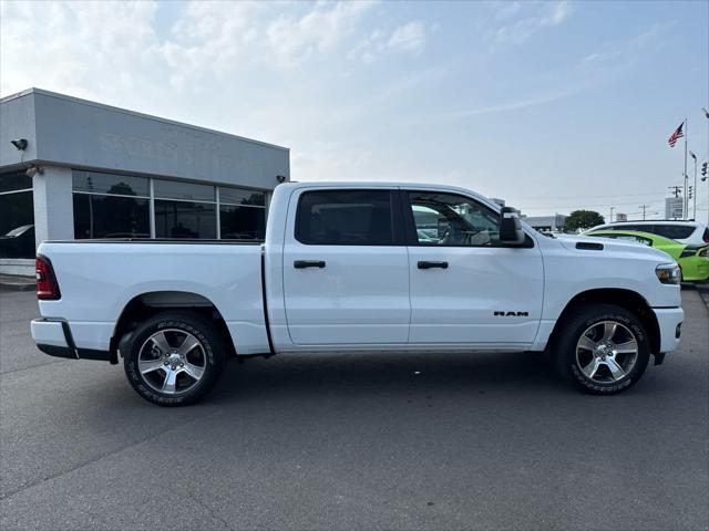 2025 RAM Ram 1500 RAM 1500 TRADESMAN CREW CAB 4X4 57 BOX
