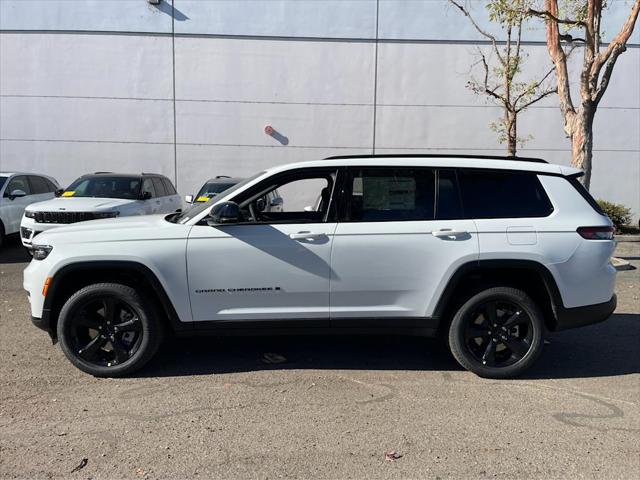 2025 Jeep Grand Cherokee GRAND CHEROKEE L LIMITED 4X4
