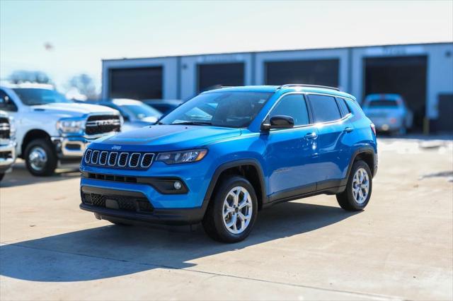 2025 Jeep Compass COMPASS SPORT 4X4
