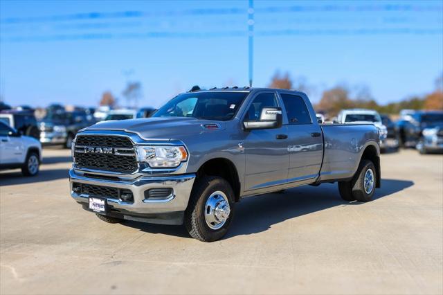 2024 RAM Ram 3500 RAM 3500 TRADESMAN CREW CAB 4X4 8 BOX