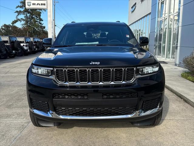 2025 Jeep Grand Cherokee GRAND CHEROKEE L LAREDO X 4X2