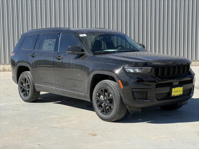 2025 Jeep Grand Cherokee GRAND CHEROKEE L ALTITUDE 4X4