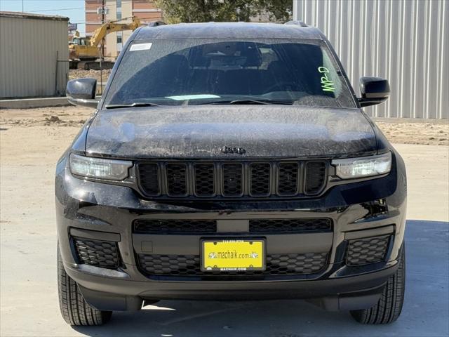 2025 Jeep Grand Cherokee GRAND CHEROKEE L ALTITUDE 4X4