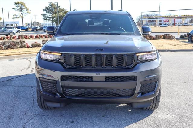 2025 Jeep Grand Cherokee GRAND CHEROKEE L ALTITUDE X 4X4