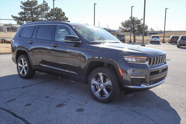 2025 Jeep Grand Cherokee GRAND CHEROKEE L LIMITED 4X4