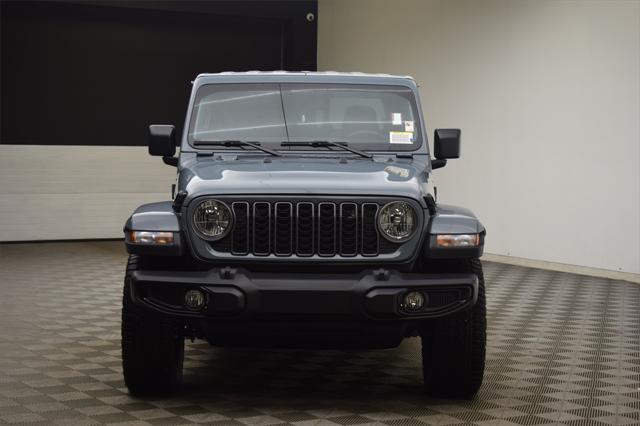 2025 Jeep Gladiator GLADIATOR NIGHTHAWK 4X4