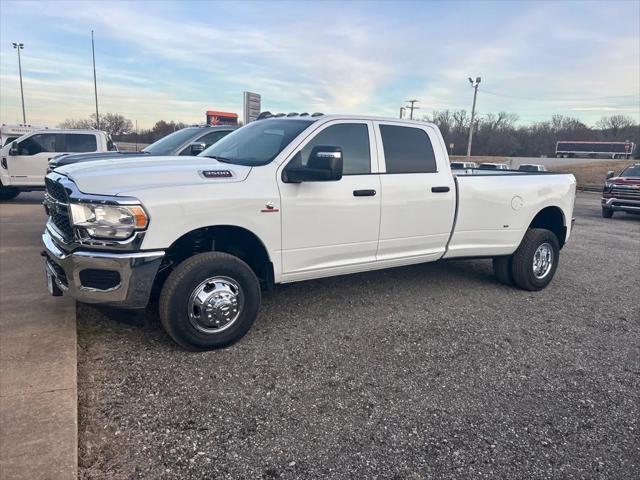 2024 RAM Ram 3500 RAM 3500 TRADESMAN CREW CAB 4X4 8 BOX