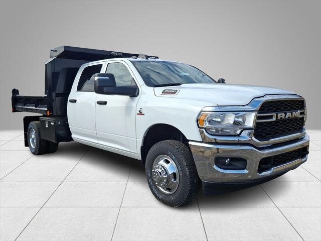 2024 RAM Ram 3500 Chassis Cab RAM 3500 TRADESMAN CREW CAB CHASSIS 4X4 60 CA