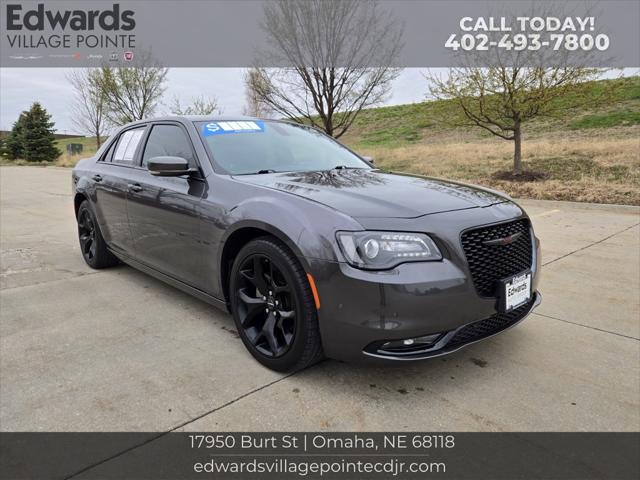 2022 Chrysler 300 S