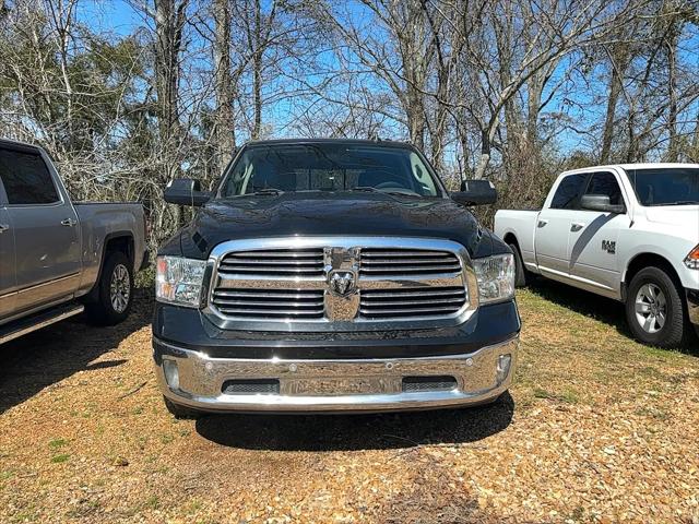 2017 RAM 1500 Big Horn Crew Cab 4x4 57 Box