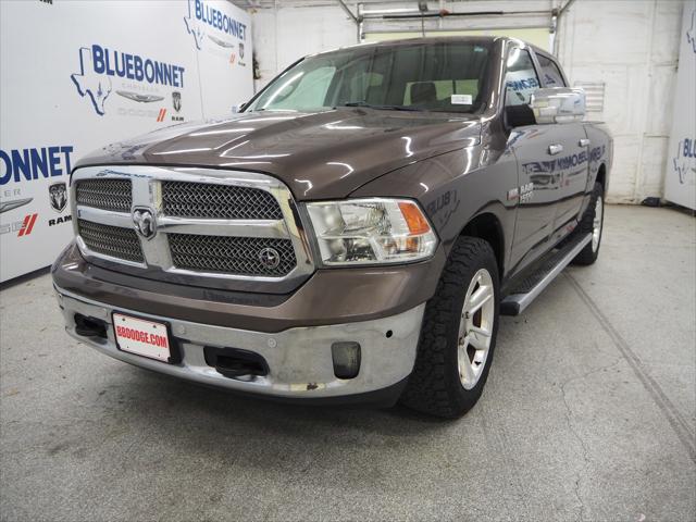 2018 RAM 1500 Lone Star Silver Crew Cab 4x2 57 Box