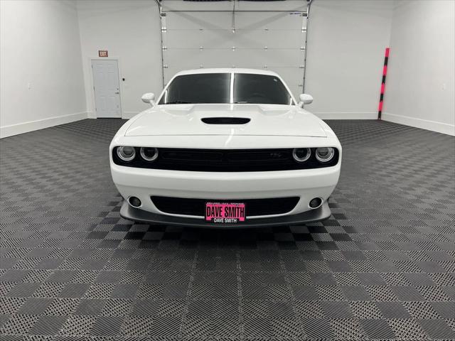 2016 Dodge Challenger SRT 392