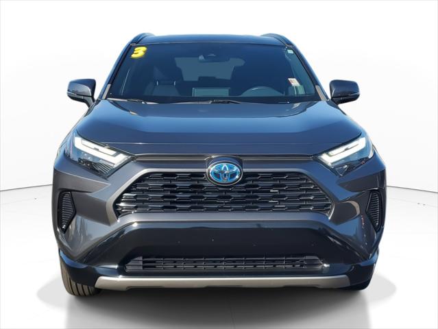 2023 Toyota RAV4 Hybrid SE