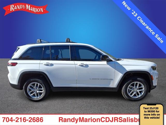 2023 Jeep Grand Cherokee Laredo X 4x2