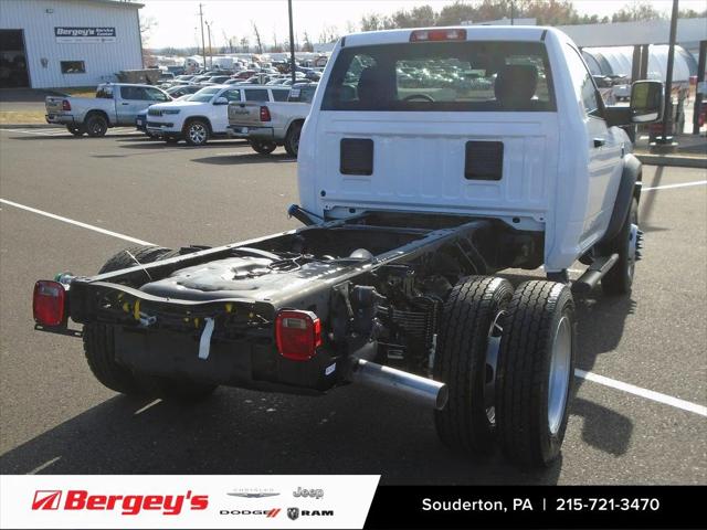 2024 RAM Ram 5500 Chassis Cab RAM 5500 TRADESMAN CHASSIS REGULAR CAB 4X4 60 CA