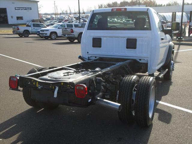 2024 RAM Ram 5500 Chassis Cab RAM 5500 TRADESMAN CHASSIS REGULAR CAB 4X4 60 CA