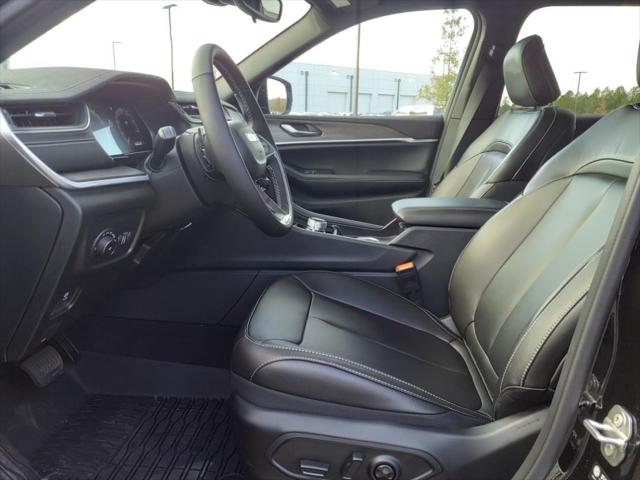 2024 Jeep Grand Cherokee GRAND CHEROKEE L LIMITED 4X4