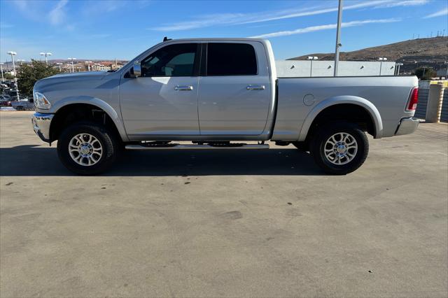 2017 RAM 2500 Laramie Crew Cab 4x4 64 Box