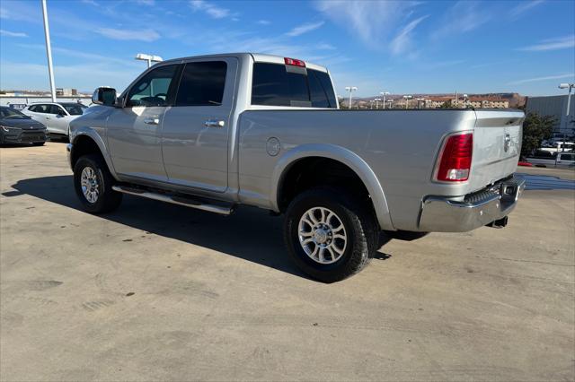 2017 RAM 2500 Laramie Crew Cab 4x4 64 Box