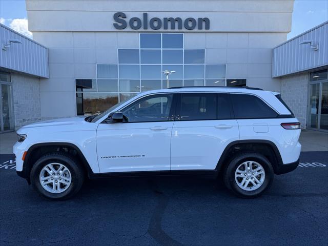 2023 Jeep Grand Cherokee Laredo 4x4