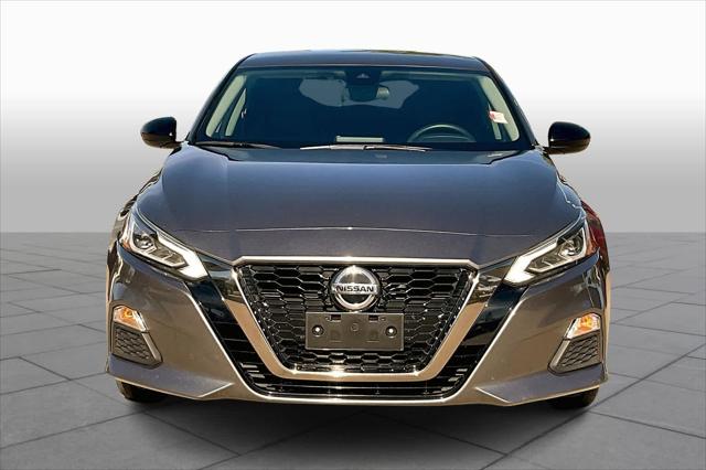 2021 Nissan Altima SR FWD