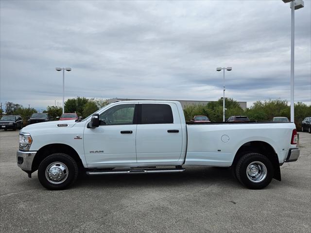 2023 RAM 3500 Big Horn Crew Cab 4x4 8 Box