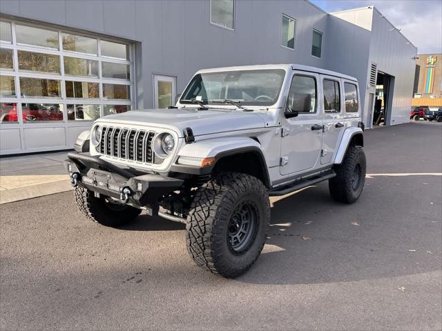 2024 Jeep Wrangler 4-Door Sahara 4x4