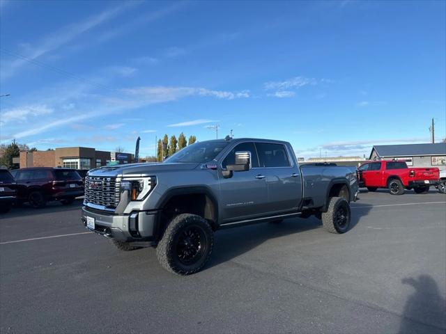 2024 GMC Sierra 3500HD 4WD Crew Cab Long Bed Denali