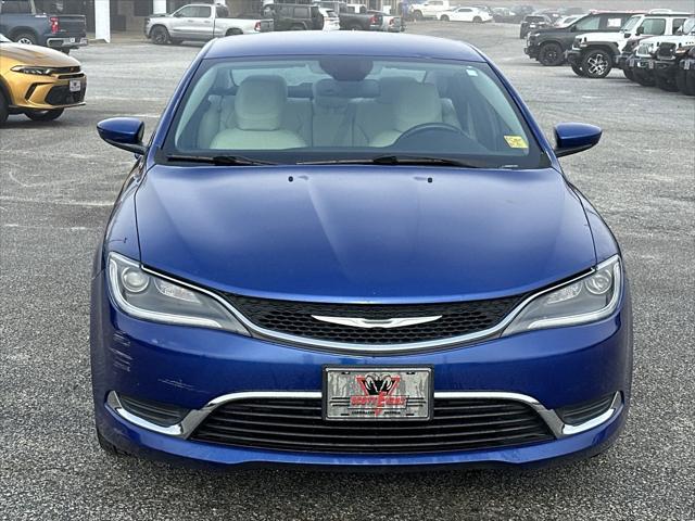 2015 Chrysler 200 Limited