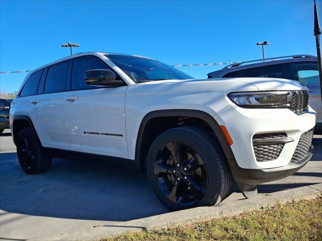 2023 Jeep Grand Cherokee Altitude 4x4