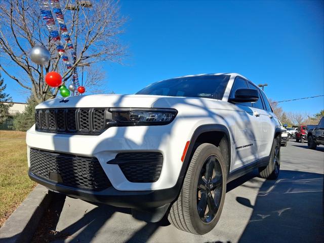 2023 Jeep Grand Cherokee Altitude 4x4