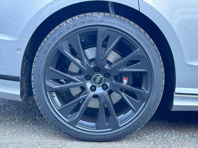 2025 Audi S8 TFSI quattro Tiptronic