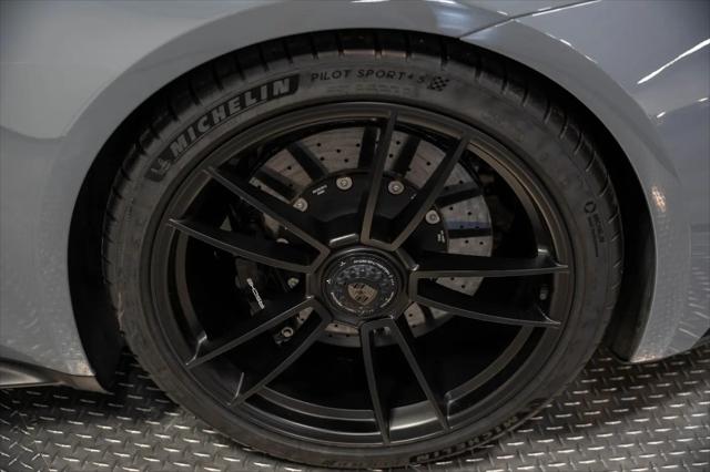 2023 Porsche 911 Carrera GTS
